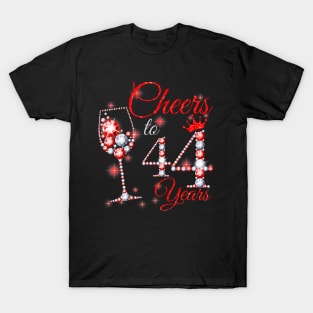 Cheers To 44 Years Old 44th Birthday Queen Diamond T-Shirt